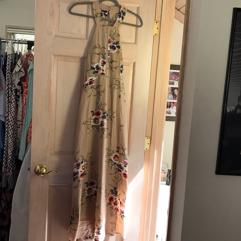 Halter flower maxi dress